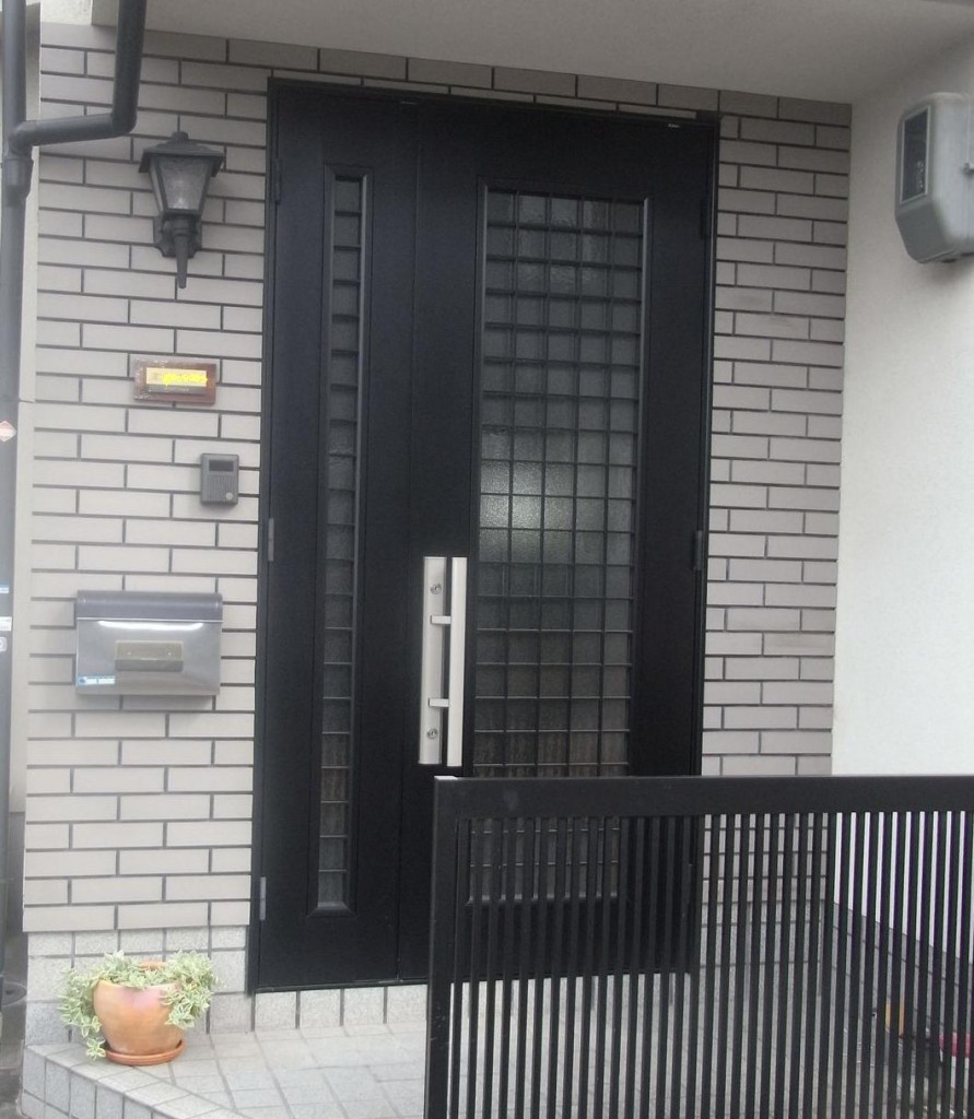【上尾市】玄関の鍵交換の画像イメージ
