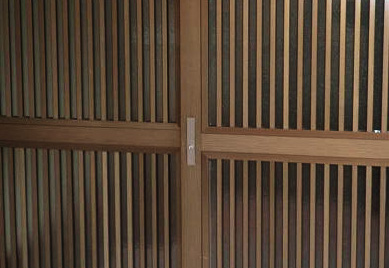 【練馬区】「WEST」玄関／勝手口の鍵交換の画像イメージ