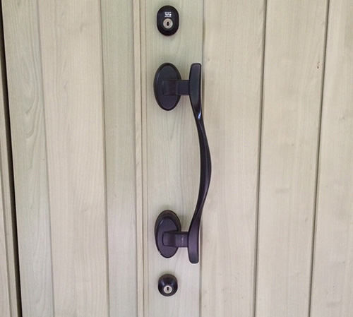 【大阪市】「SHOWA(ユーシンショウワ)」トステムの玄関ドアの鍵交換の画像イメージ