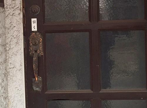 【佐賀市 】「SHOWA」ドアノブ交換の画像イメージ