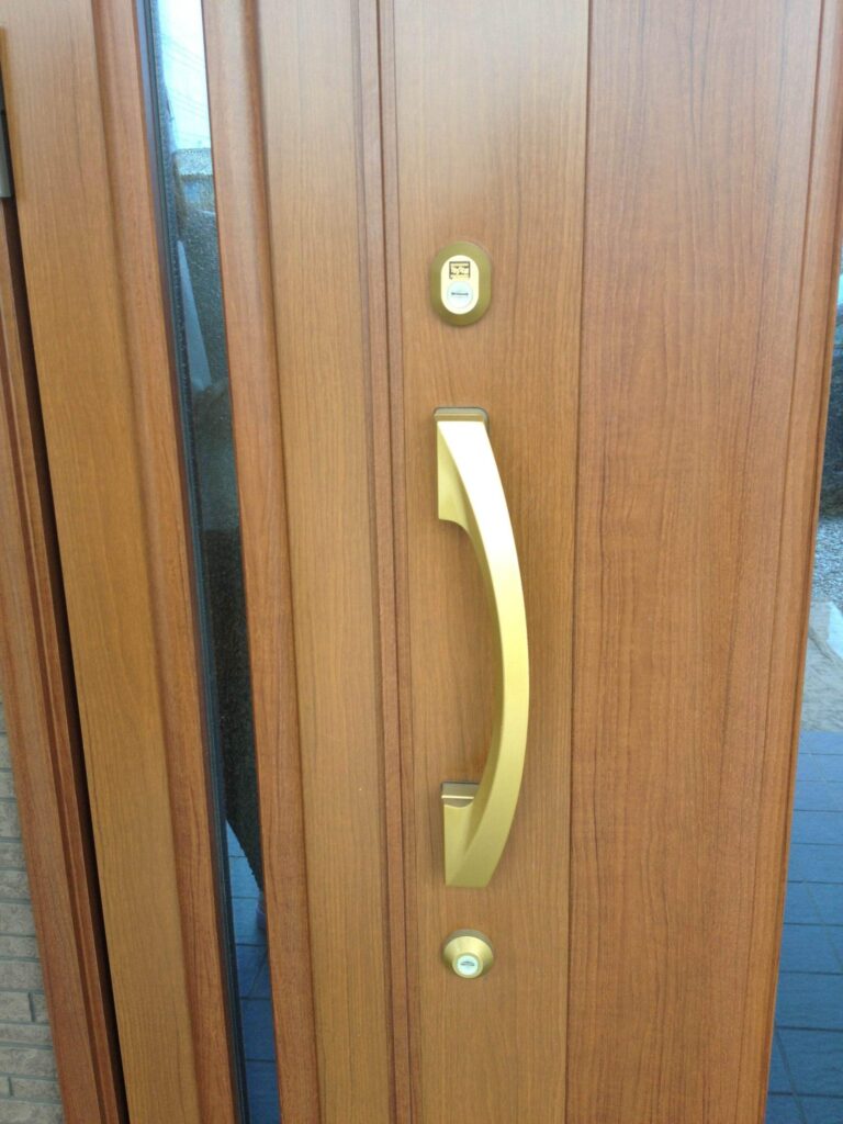 【石巻市 】「カバスター」ドアノブ交換の画像イメージ