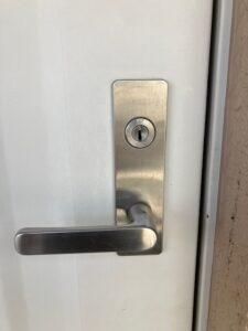 【栃木県小山市駅東通り】「MIWA」玄関の鍵の交換の画像イメージ